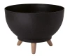 Czarna matowa doniczka Satina na nóżkach o średnicy 24 cm marki Form-Plastic na białym tle.