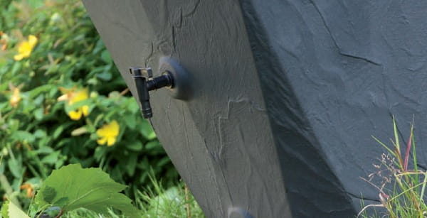 Kran do beczki na deszczówkę czarny Cantap Prosperplast