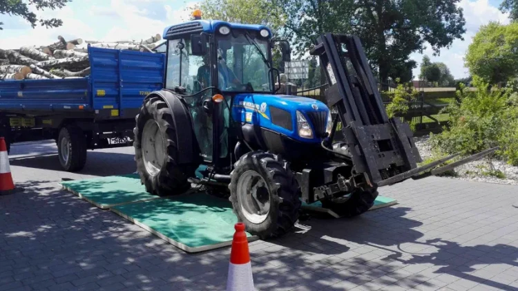 mata przejazdowa tpt rozlożona na wjeździe - użytkowanie