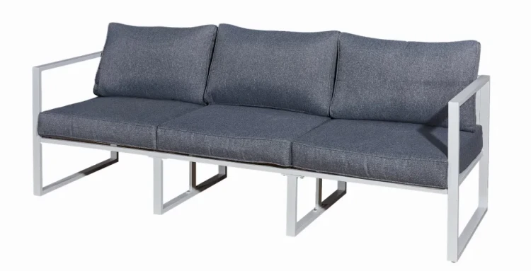 Sofa-ogrodowa-Mostrare-biala