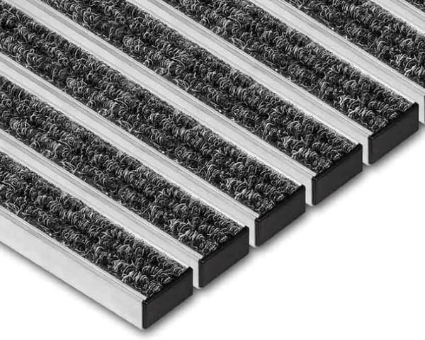 systemowa-wycieraczka-aluminiowa-torun