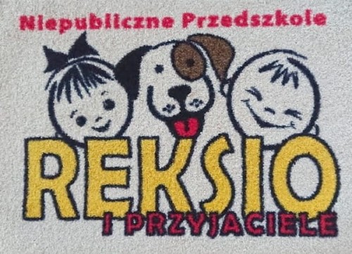 wycieraczka-logo-dla-przedszkola.JPG