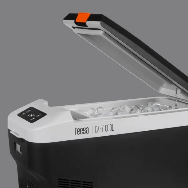 Lodówka kompresorowa samochodowa z funkcją mrożenia 25 litrów Teesa - z lodem w środku