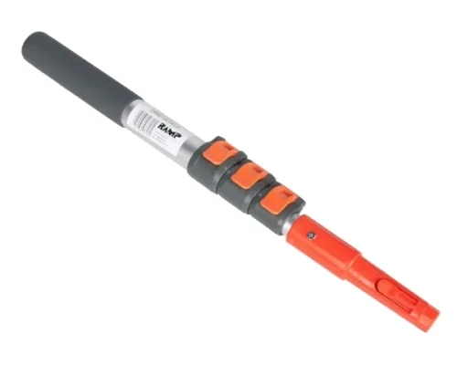 trzonek teleskopowy do grabi ramp zlozony