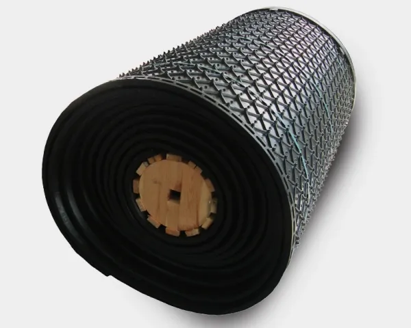 Mata gumowa legowiskowa dla zwierząt 120 x 180 cm DB 1.6 - zwinięta w rolce