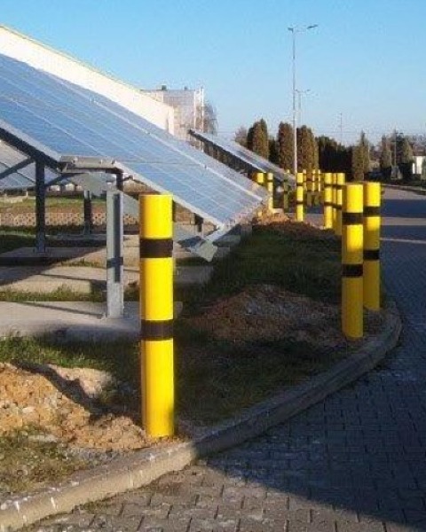 slupki-ochronne-przy-zakrecie.jpg