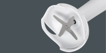 
blender ręczny z ostrzami ze stali nierdzewnej