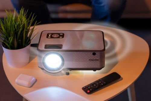 Projektor LED Wi-Fi 50-120 cali z pilotem Kruger&Matz V-LED50 - prezentacja produktu